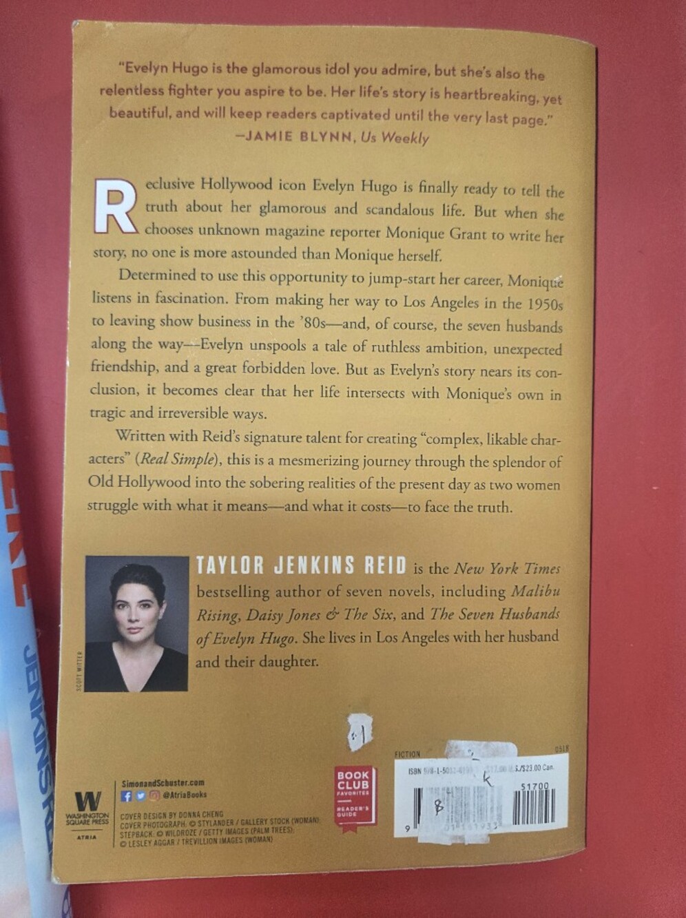 2 Taylor Jenkins Reid Books - Great Read - Picture 4 of 6
